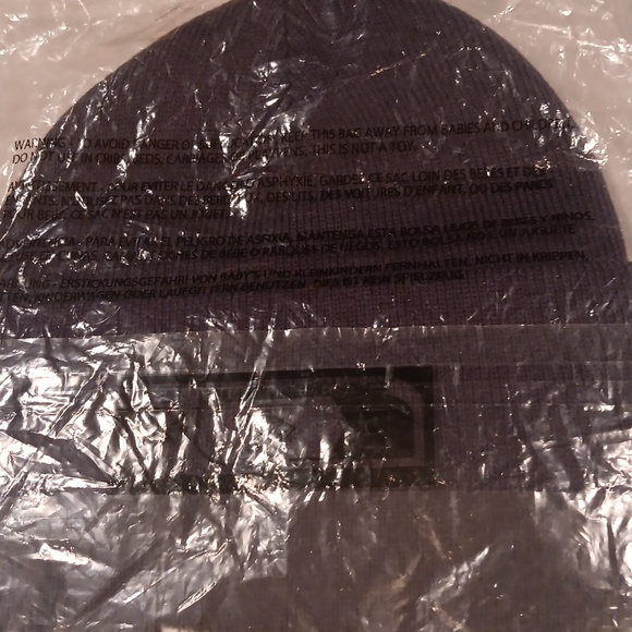 CAT beanie NWT - Picture 3 of 4